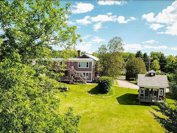 Unit B rear view - second floor