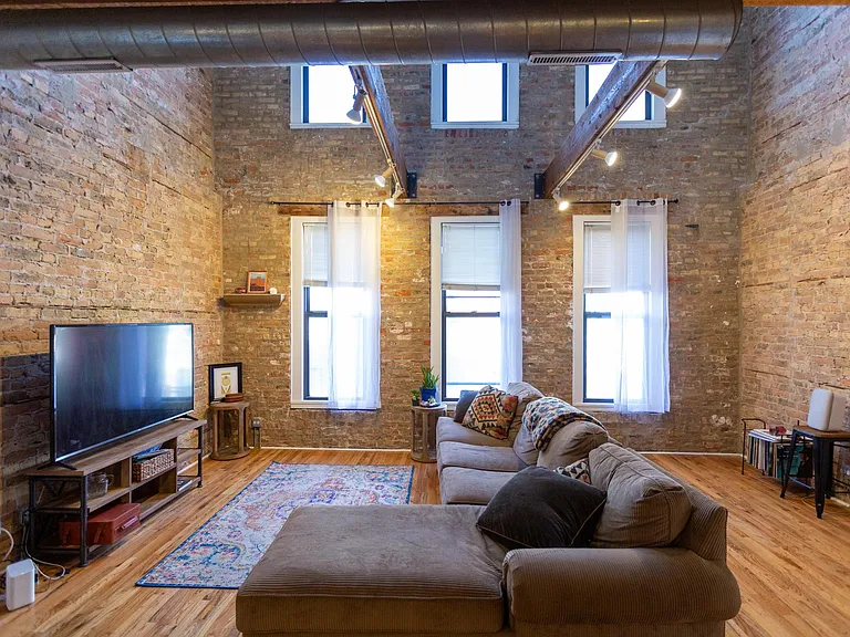1826 N Milwaukee Ave #2FN — Photo 7