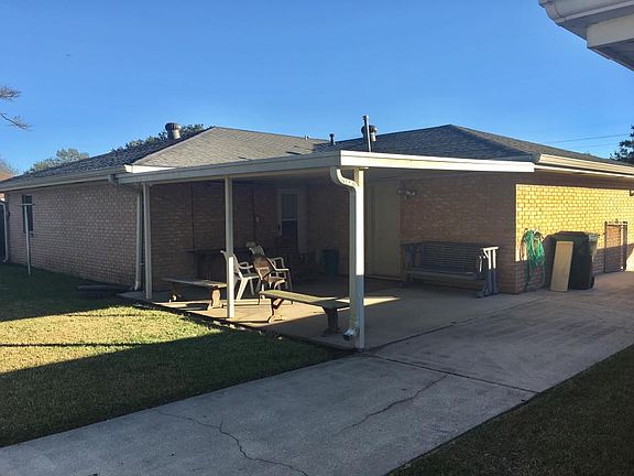 4th image of 2205 Mary Hughes Dr