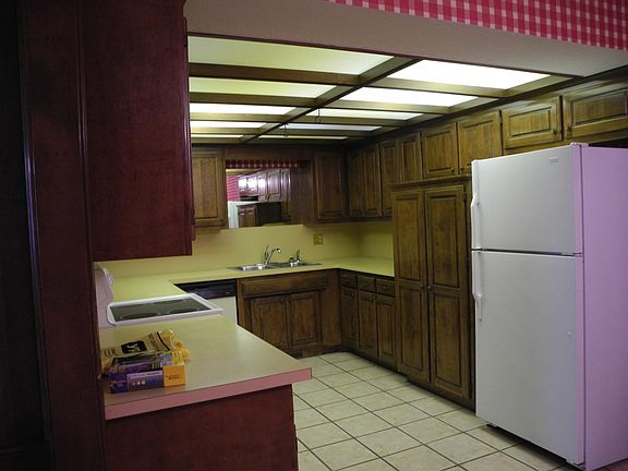 Kitchen area