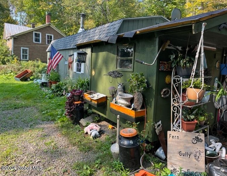 2nd image of 164 Dragoo Road