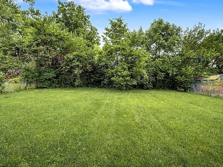 3324 Ainsworth Dr — Photo 28