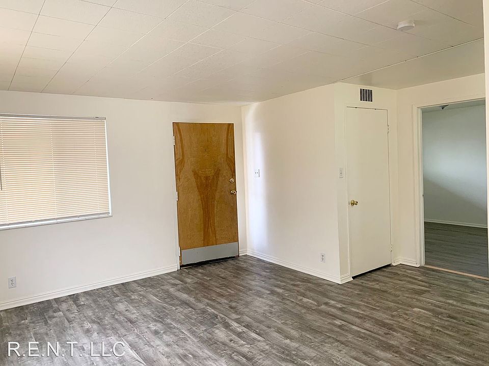 1st image of 183 E Garden Ave APT 1