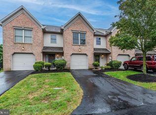 222 Timber View Dr, Harrisburg, PA 17110