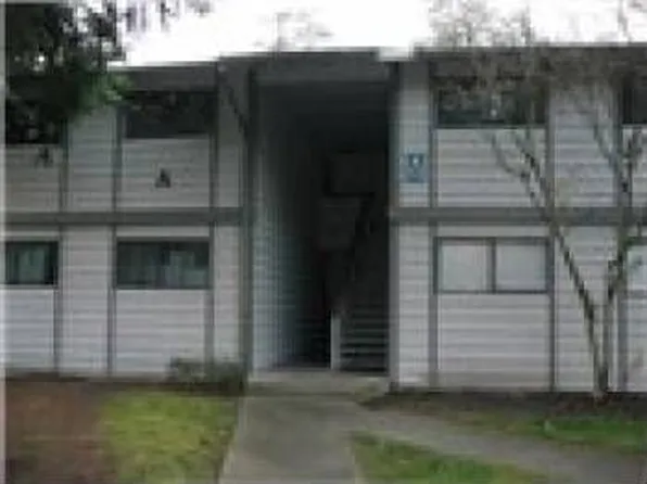 2311 S Kent Des Moines Rd #102, Seattle, WA 98198