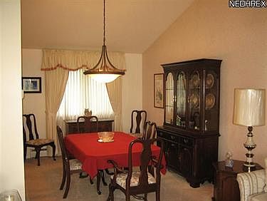 5th image of 28762 Lynhaven Dr