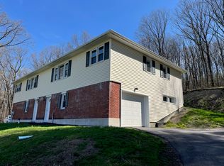 2434 Reno Rd #B, Castleton On Hudson, NY 12033