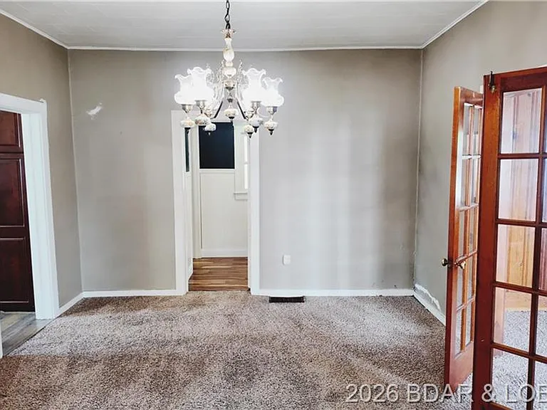 112 N Aurora St — Photo 8