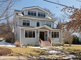 119 Robbins Rd, Watertown, MA 02472