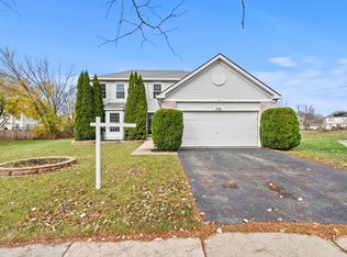 206 Tacoma Ct, Romeoville, IL 60446