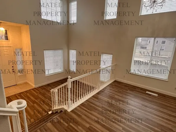 4333 Peninsula Dr, Modesto, CA 95356