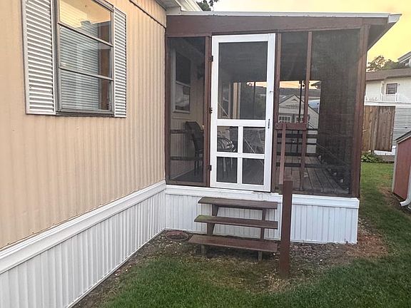 4th image of 39968 W Oliver Cir