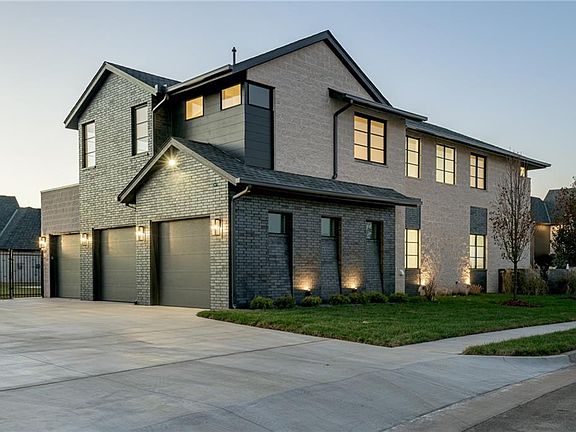 5th image of 2400 SW 130th St