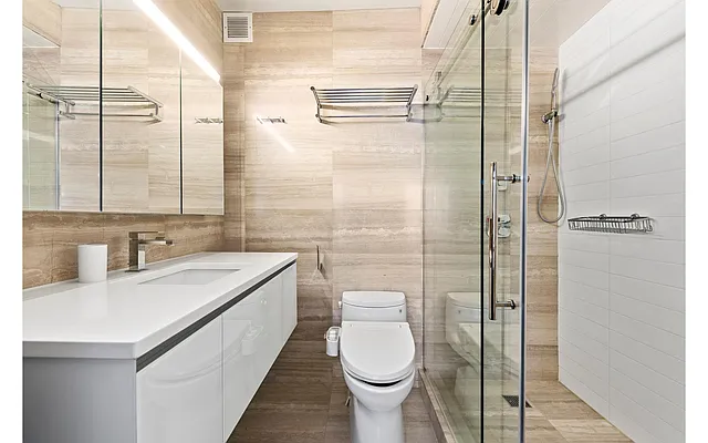 Rented by Douglas Elliman | media 7