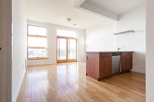 Rented by Dream Space Realty | media 9