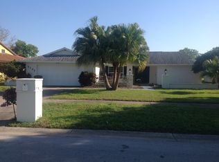 2137 Grove Pl, Clearwater, FL 33764