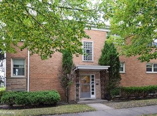 4132 Oakton St, Skokie, IL 60076