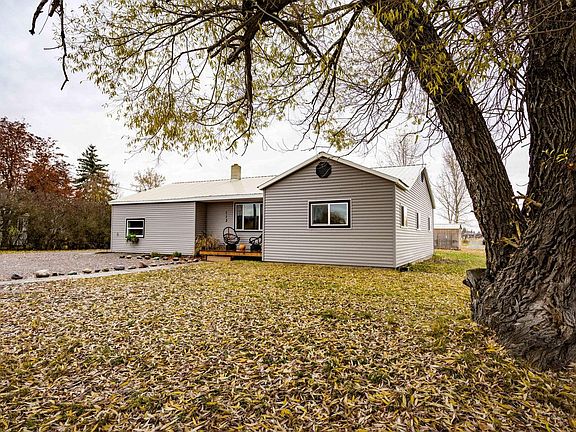 5th image of 113 W Evergreen Dr