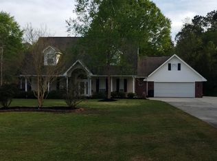 96 Lakeside Dr, Carriere, MS 39426