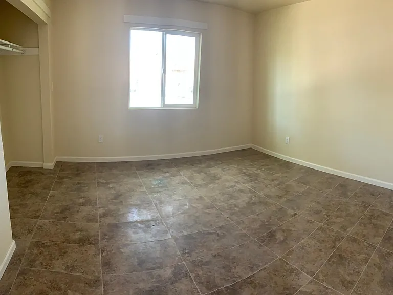 1291 Columbia St — Photo 10