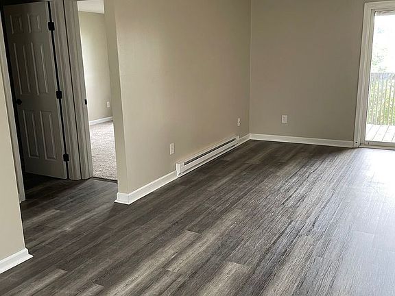 3rd image of 519 Schaffer Ave #11374887