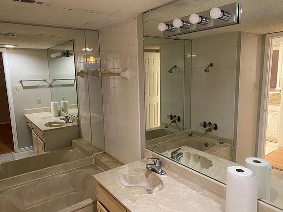 5th image of 3550 Country Square Dr APT 112