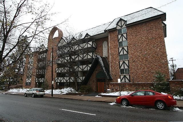 1st image of 1350 N Josephine St APT 408