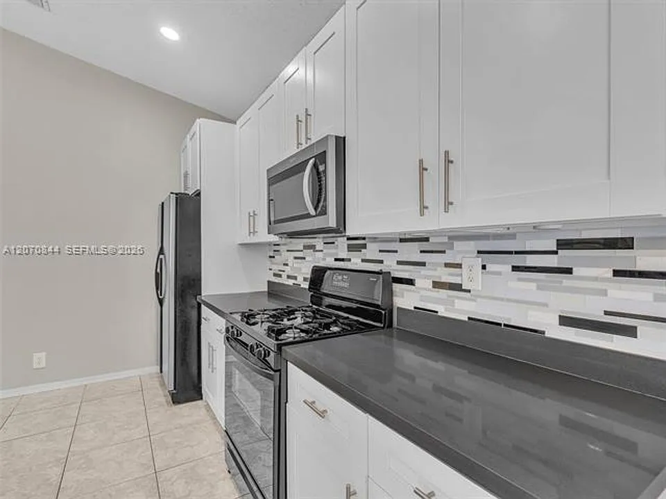 6271 SW 195th Ave #6271