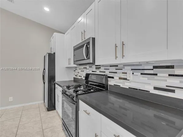 6271 SW 195th Ave, Fort Lauderdale, FL
