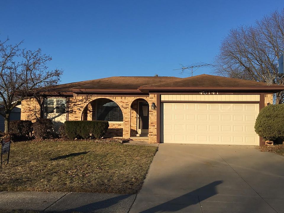 2nd image of 48141 Walden Rd