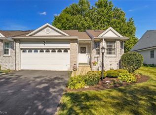 17 Harneds Lndg, Cortland, OH