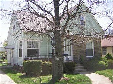 3rd image of 6569 W 130th St