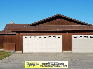 180 Rio Senda St, Umatilla, OR 97882