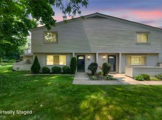 3183 Bay Landing Dr, Westlake, OH 44145