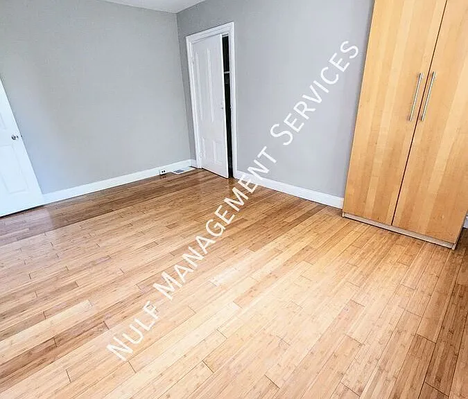 4058 Penn Ave #2 — Photo 6