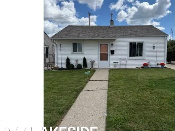 28336 Rosemont St, Roseville, MI 48066