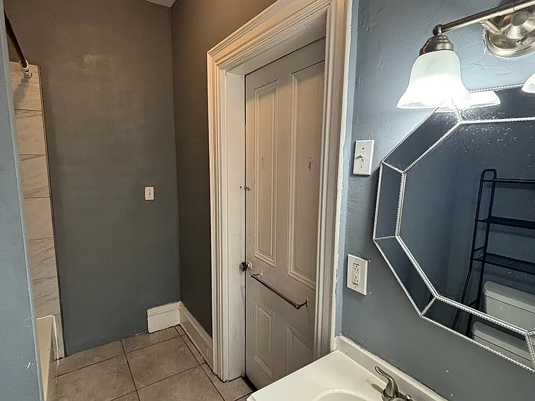 1011 Swede St #1 — Photo 6