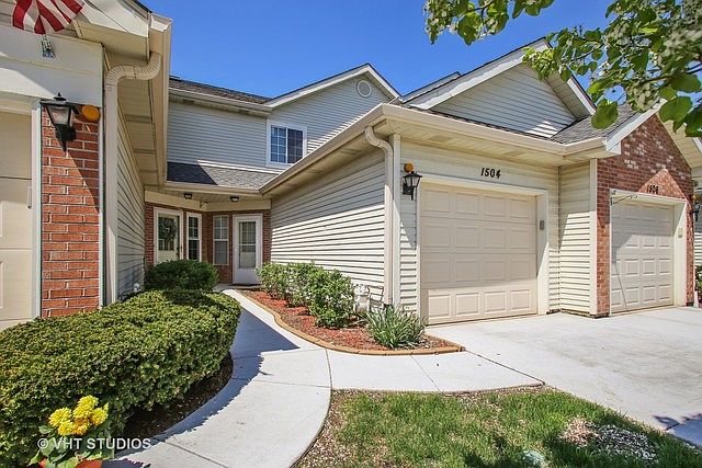 1st image of 1504 Golfview Ct