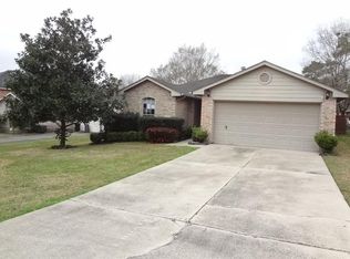 331 Lake View Dr, Montgomery, TX 77356