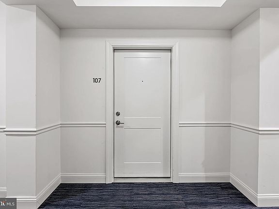 4th image of 1414 Burke Rd #107