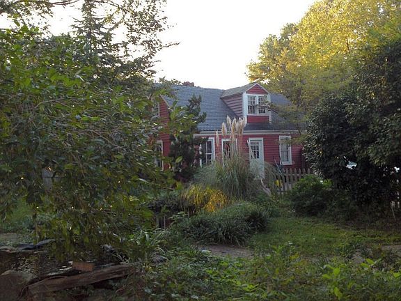 5th image of 500 Broad St