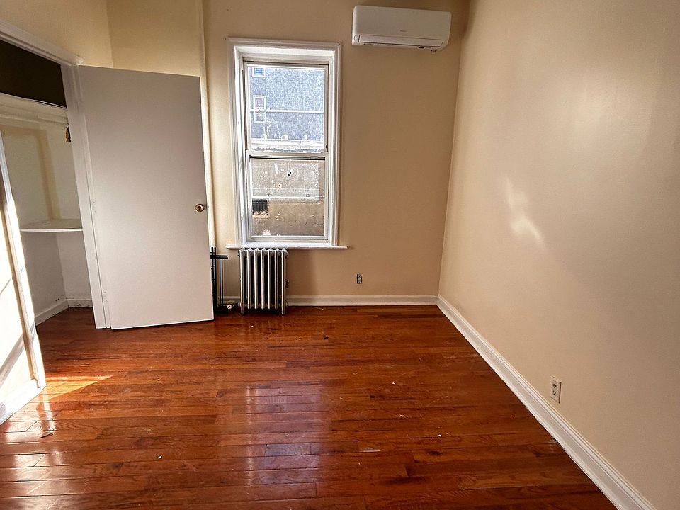 2nd image of 159 Elm St