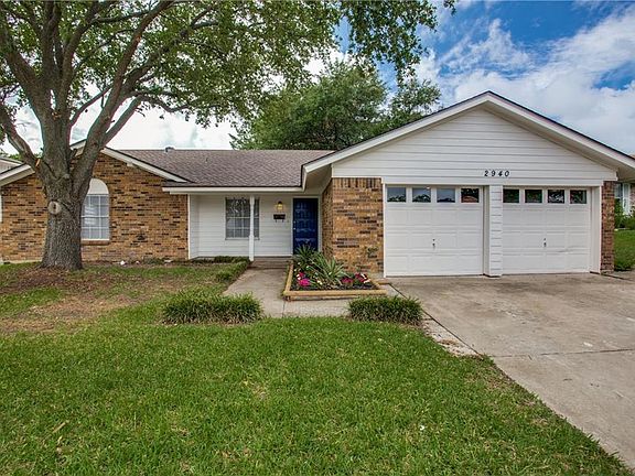 3rd image of 2940 Portales Dr