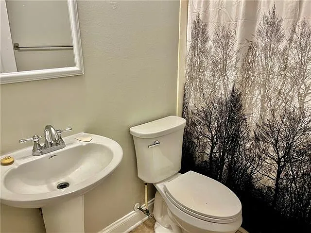 244 Concord Dr — Photo 9