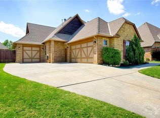 17405 Parkgrove Dr, Edmond, OK 73012
