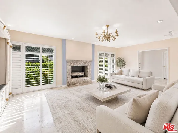 1118 Roscomare Road, Los Angeles, CA 90077