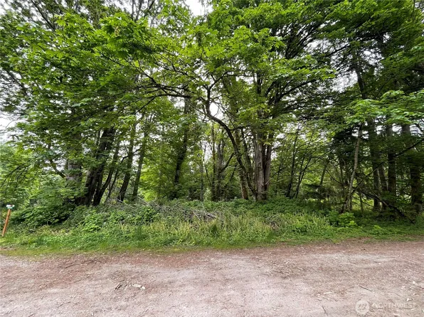 29 J View Place, Hat Island, WA 98206