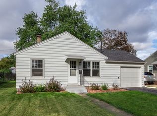 2405 47th St, Moline, IL 61265