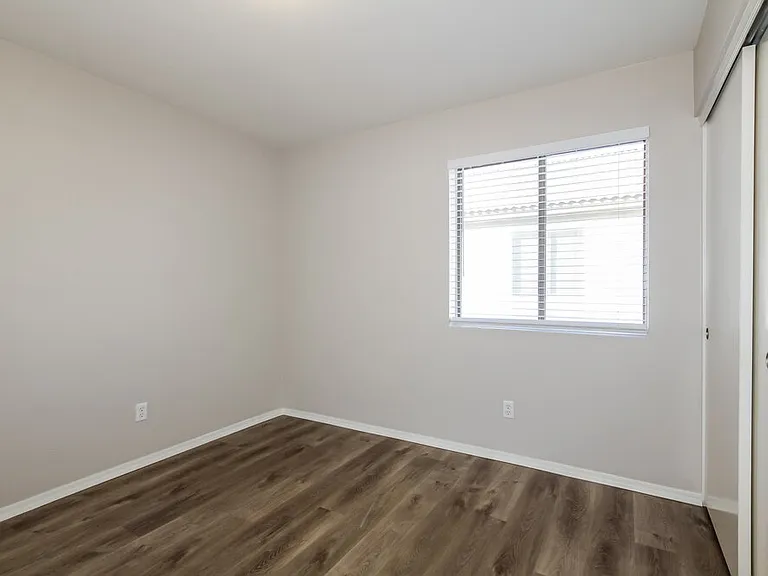 20212 N 34th Pl — Photo 13