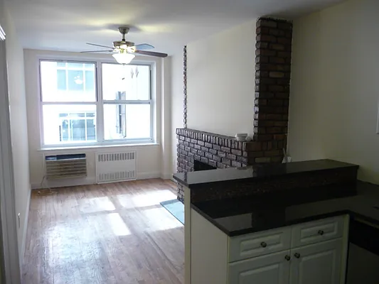 Rented by (Legacy) NY Quality Living Uptown | media 11